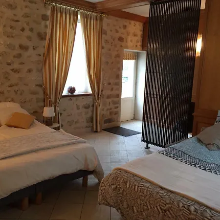La Ferme Des Ruelles 3*